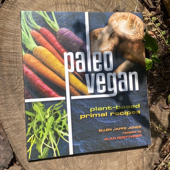 Paleo Vegan Cookbook - Picture 1 of 5